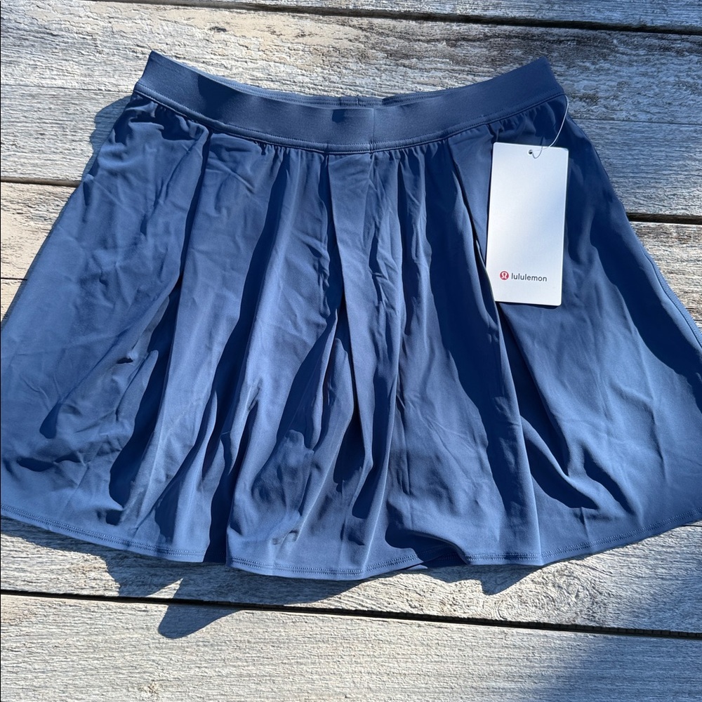 Lululemon Angled-Pleat High-Rise Tennis Skirt size Medium blue twill - Picture 2 of 8